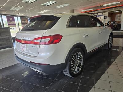 2016 Lincoln MKX Reserve 4DR SUV AWD   - Photo 4 - Hamilton, OH 45015