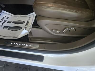2016 Lincoln MKX Reserve 4DR SUV AWD   - Photo 28 - Hamilton, OH 45015