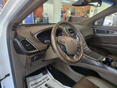 2016 Lincoln MKX Reserve 4DR SUV AWD   - Photo 8 - Hamilton, OH 45015