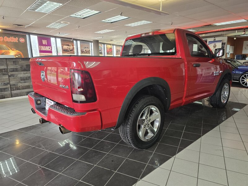 2013 RAM 1500 Express 2DR REGULAR CAB 4X4 - Photo 5 - Hamilton, OH 45015