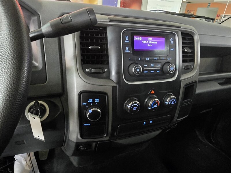 2013 RAM 1500 Express 2DR REGULAR CAB 4X4 - Photo 19 - Hamilton, OH 45015