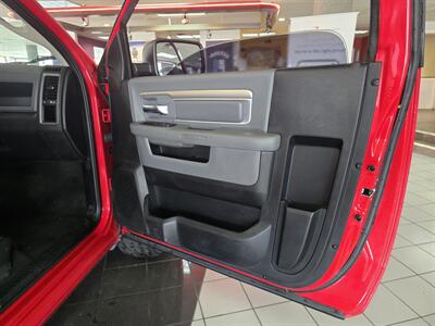 2013 RAM 1500 Express 2DR REGULAR CAB 4X4 - Photo 11 - Hamilton, OH 45015