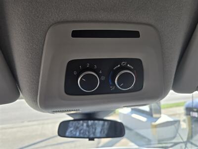 2024 Ford Transit 350 XLT 3DR MIDIUM ROOF PASSENGER VAN   - Photo 16 - Hamilton, OH 45015