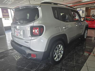 2018 Jeep Renegade Latitude   - Photo 4 - Hamilton, OH 45015