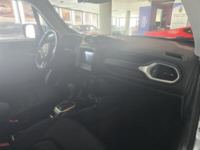 2018 Jeep Renegade Latitude   - Photo 14 - Hamilton, OH 45015