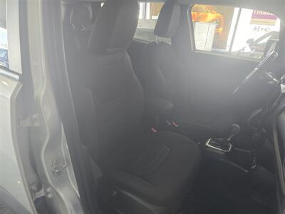 2018 Jeep Renegade Latitude   - Photo 15 - Hamilton, OH 45015