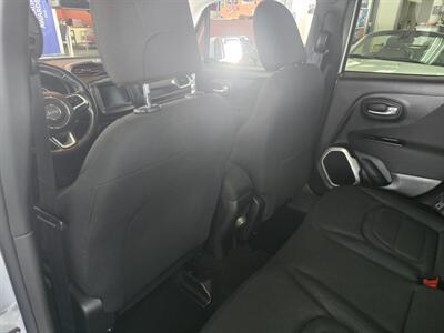 2018 Jeep Renegade Latitude   - Photo 11 - Hamilton, OH 45015