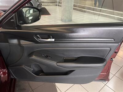 2025 Nissan Altima 2.5 SV 4DR SEDAN   - Photo 27 - Hamilton, OH 45015