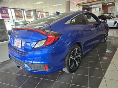 2018 Honda Civic Touring 2DR COUPE   - Photo 4 - Hamilton, OH 45015