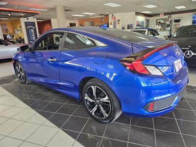 2018 Honda Civic Touring 2DR COUPE   - Photo 6 - Hamilton, OH 45015