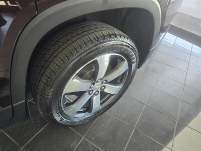 2021 Chevrolet Traverse LT Leather 4DR SUV   - Photo 31 - Hamilton, OH 45015