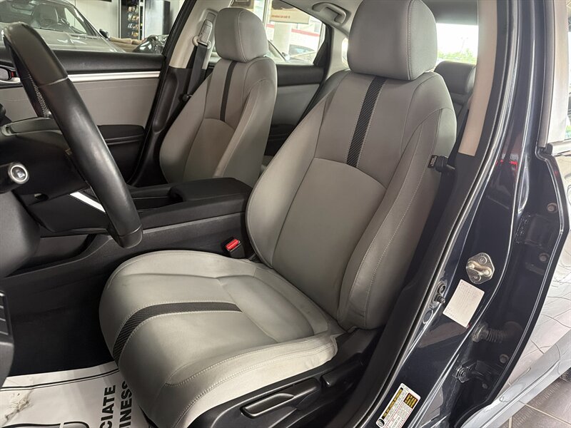 2018 Honda Civic EX-T - Photo 10 - Hamilton, OH 45015