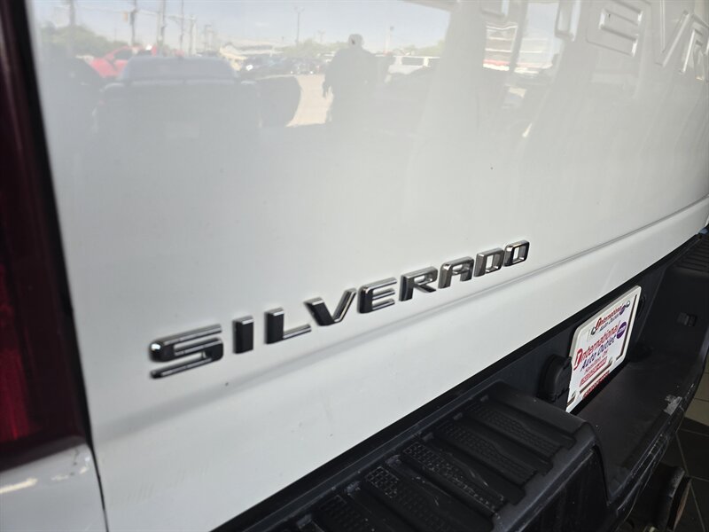 2021 Chevrolet Silverado 2500 Work Truck 4DR EXTENDED CAB 4X4 - Photo 27 - Hamilton, OH 45015