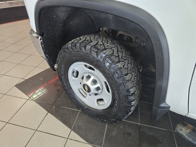 2021 Chevrolet Silverado 2500 Work Truck 4DR EXTENDED CAB 4X4 - Photo 31 - Hamilton, OH 45015