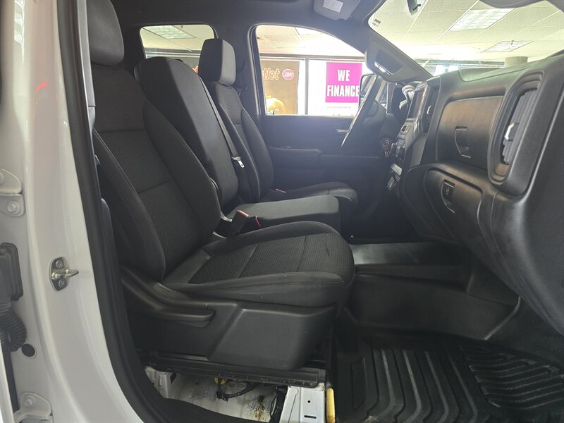2021 Chevrolet Silverado 2500 Work Truck 4DR EXTENDED CAB 4X4 - Photo 14 - Hamilton, OH 45015