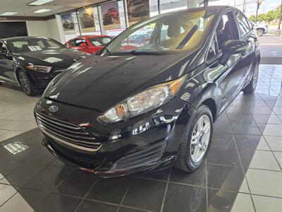 2017 Ford Fiesta SE 4DR SEDAN   - Photo 1 - Hamilton, OH 45015