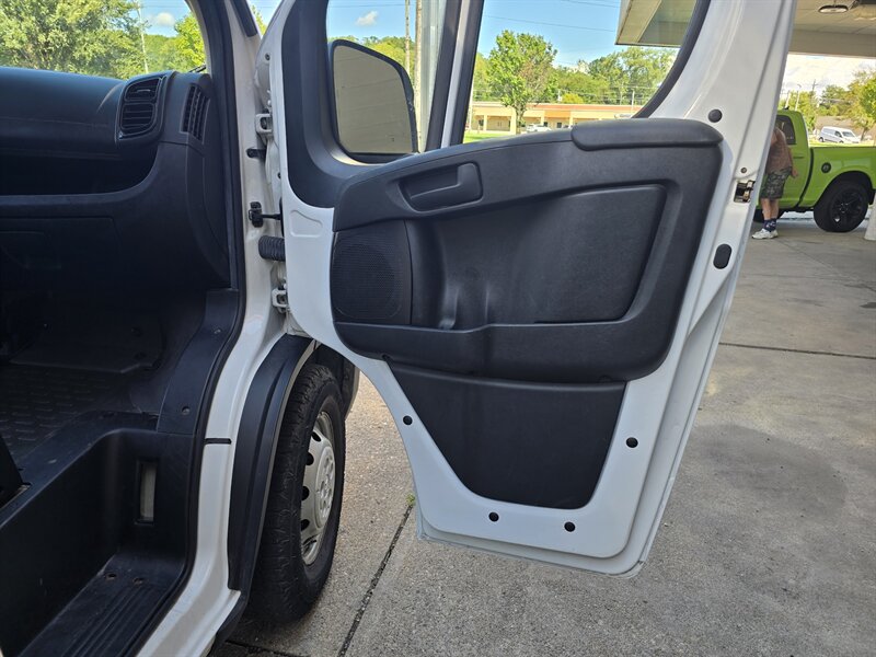 2023 RAM ProMaster 2500 159 WB - Photo 10 - Hamilton, OH 45015