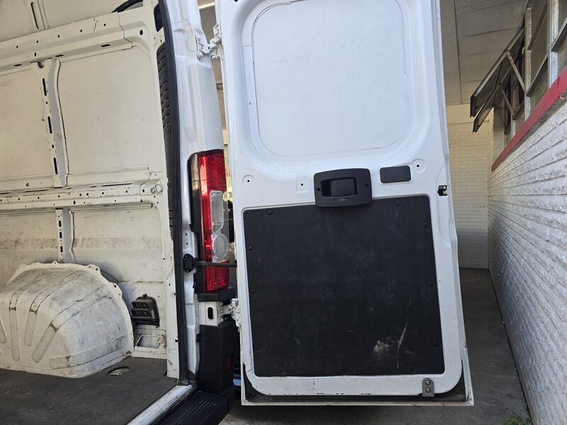 2023 RAM ProMaster 2500 159 WB - Photo 14 - Hamilton, OH 45015