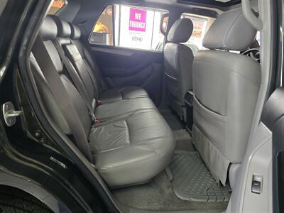 2006 Toyota 4Runner SR5   - Photo 17 - Hamilton, OH 45015