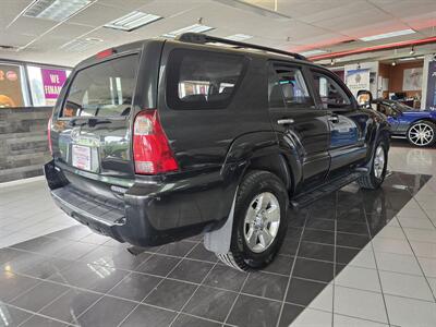 2006 Toyota 4Runner SR5   - Photo 4 - Hamilton, OH 45015