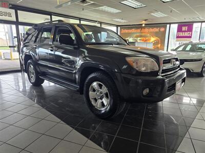2006 Toyota 4Runner SR5   - Photo 3 - Hamilton, OH 45015