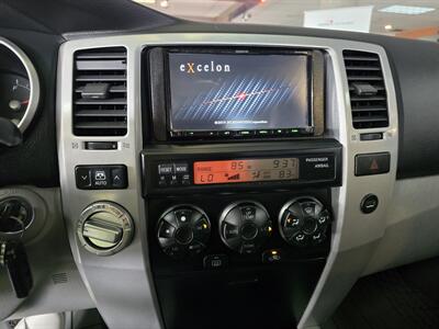 2006 Toyota 4Runner SR5   - Photo 21 - Hamilton, OH 45015