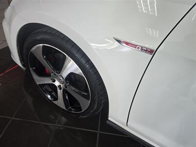 2017 Volkswagen Golf GTI S 4DR HATCHBACK   - Photo 32 - Hamilton, OH 45015