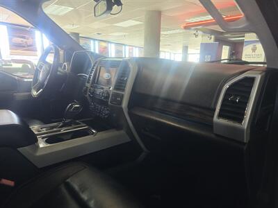 2020 Ford F-150 Lariat - Photo 14 - Hamilton, OH 45015