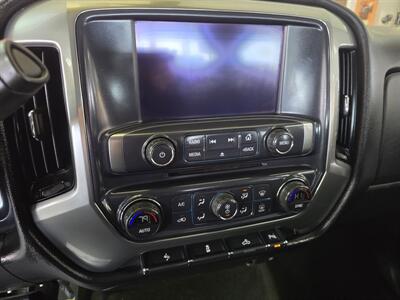 2017 Chevrolet Silverado 1500 LT-CREW CAB-4X4/V8   - Photo 17 - Hamilton, OH 45015