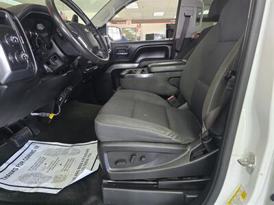 2017 Chevrolet Silverado 1500 LT-CREW CAB-4X4/V8   - Photo 15 - Hamilton, OH 45015