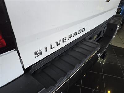 2017 Chevrolet Silverado 1500 LT-CREW CAB-4X4/V8   - Photo 22 - Hamilton, OH 45015