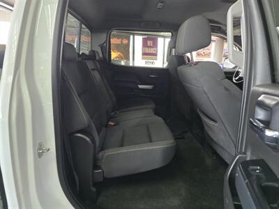 2017 Chevrolet Silverado 1500 LT-CREW CAB-4X4/V8   - Photo 14 - Hamilton, OH 45015