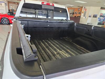 2017 Chevrolet Silverado 1500 LT-CREW CAB-4X4/V8   - Photo 25 - Hamilton, OH 45015