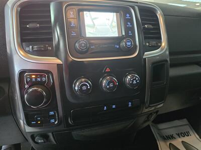 2024 RAM 1500 3.6L V6   - Photo 24 - Hamilton, OH 45015