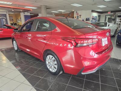 2019 Hyundai Accent SE 4DR SEDAN   - Photo 6 - Hamilton, OH 45015