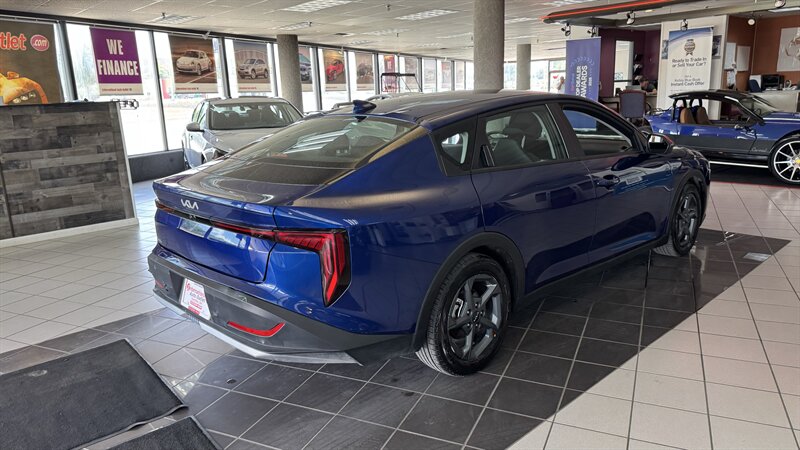 2026 Kia K4 LXS 4DR SEDAN - Photo 6 - Hamilton, OH 45015