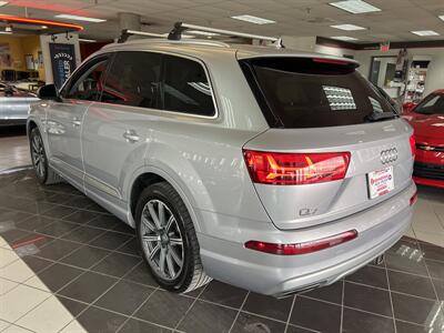 2017 Audi Q7 3.0T quattro Premium Plus   - Photo 8 - Hamilton, OH 45015