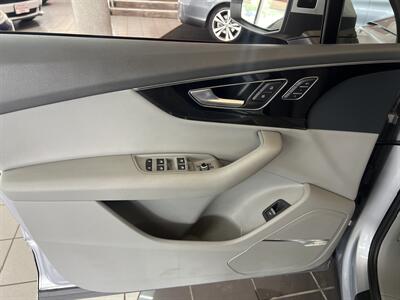 2017 Audi Q7 3.0T quattro Premium Plus   - Photo 22 - Hamilton, OH 45015