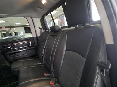 2017 RAM 1500 Laramie CREW CAB 4X4   - Photo 26 - Hamilton, OH 45015