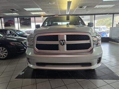 2018 RAM 1500 Express   - Photo 8 - Hamilton, OH 45015