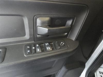 2018 RAM 1500 Express   - Photo 29 - Hamilton, OH 45015