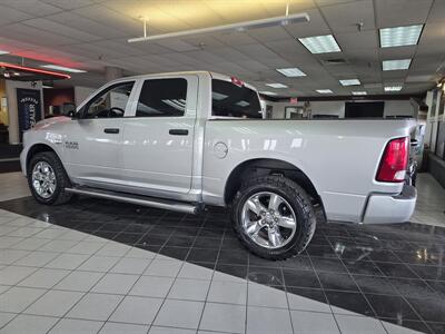 2018 RAM 1500 Express   - Photo 11 - Hamilton, OH 45015