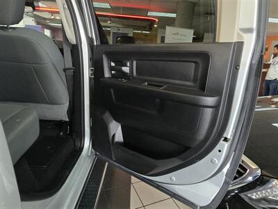 2018 RAM 1500 Express   - Photo 21 - Hamilton, OH 45015
