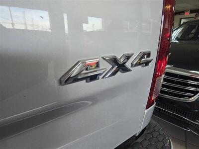 2018 RAM 1500 Express   - Photo 40 - Hamilton, OH 45015
