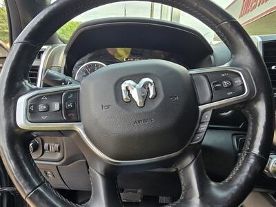 2019 RAM 1500 Laramie CREW CAB 4X4 - Photo 32 - Hamilton, OH 45015