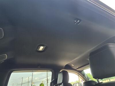2019 RAM 1500 Laramie CREW CAB 4X4 - Photo 21 - Hamilton, OH 45015