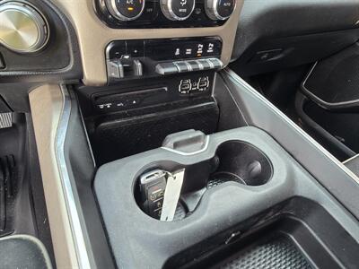 2019 RAM 1500 Laramie CREW CAB 4X4 - Photo 25 - Hamilton, OH 45015