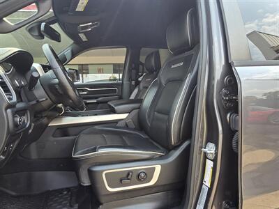 2019 RAM 1500 Laramie CREW CAB 4X4 - Photo 11 - Hamilton, OH 45015