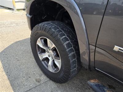2019 RAM 1500 Laramie CREW CAB 4X4 - Photo 40 - Hamilton, OH 45015