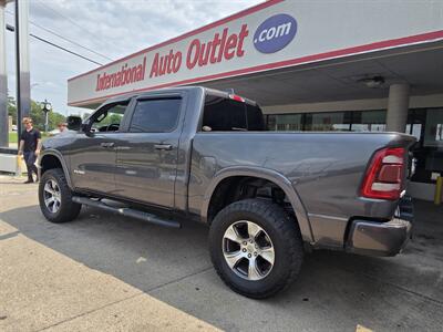 2019 RAM 1500 Laramie CREW CAB 4X4 - Photo 6 - Hamilton, OH 45015